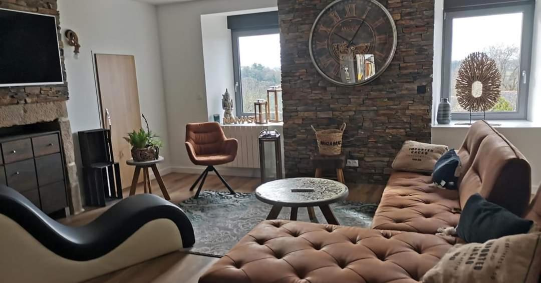Loft 100M2 Neuf Entierement Equipee Apartment Callac Bagian luar foto